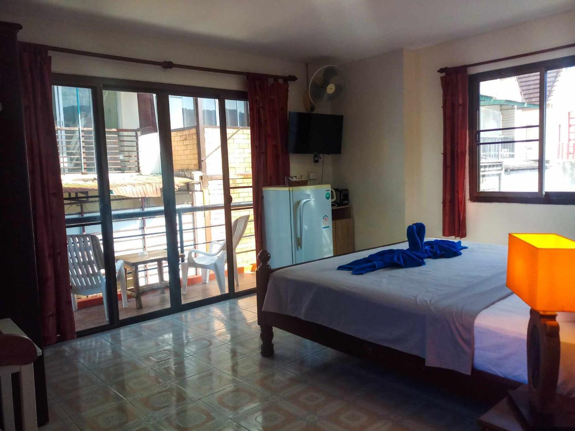 Kata Lina Guesthouse المظهر الخارجي الصورة