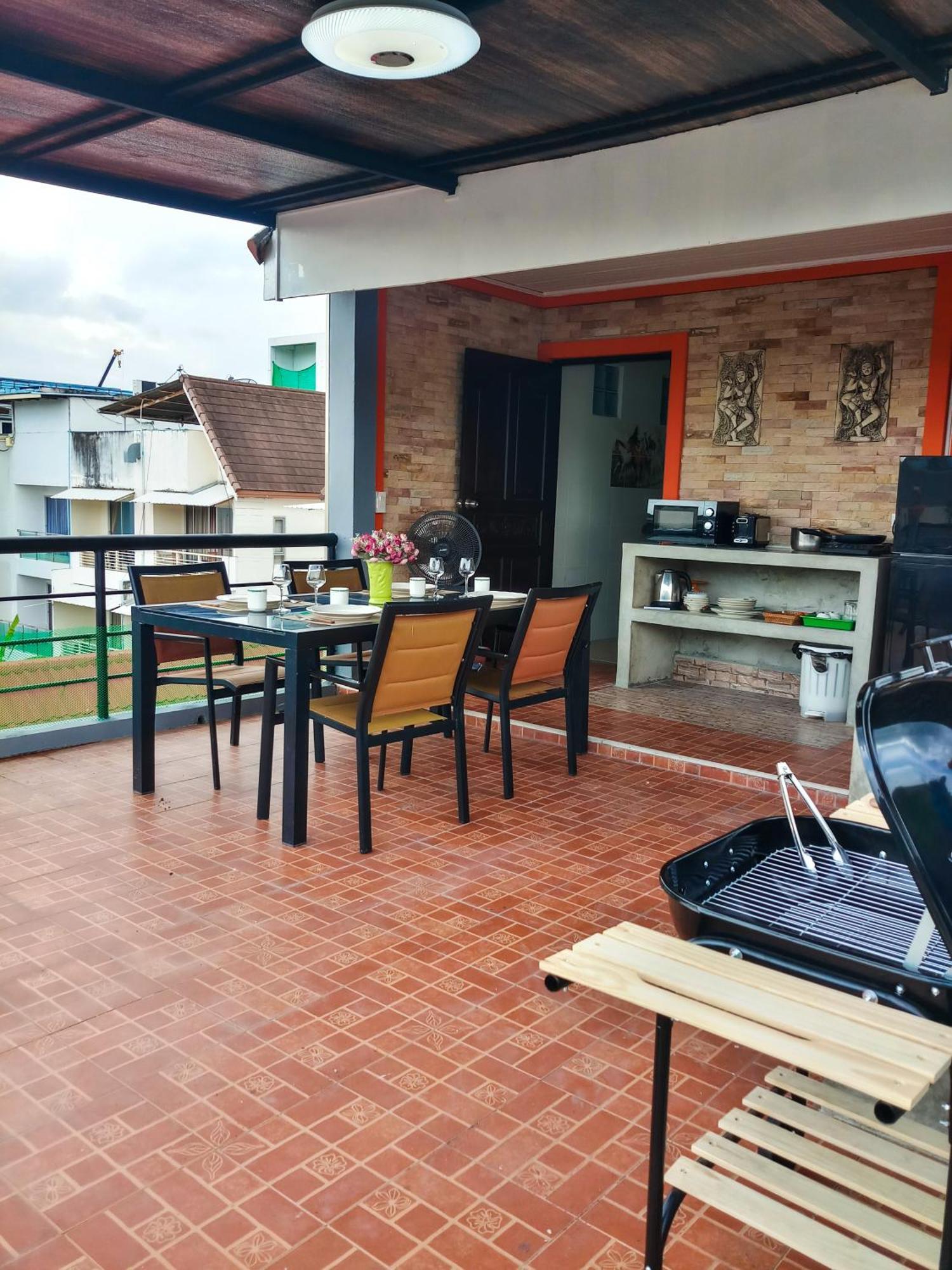 Kata Lina Guesthouse المظهر الخارجي الصورة